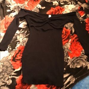 Black long sleeve dress